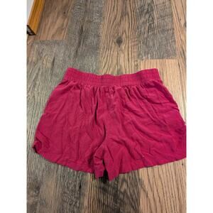 wild‎ fox hot pink shorts 100% rayon size M